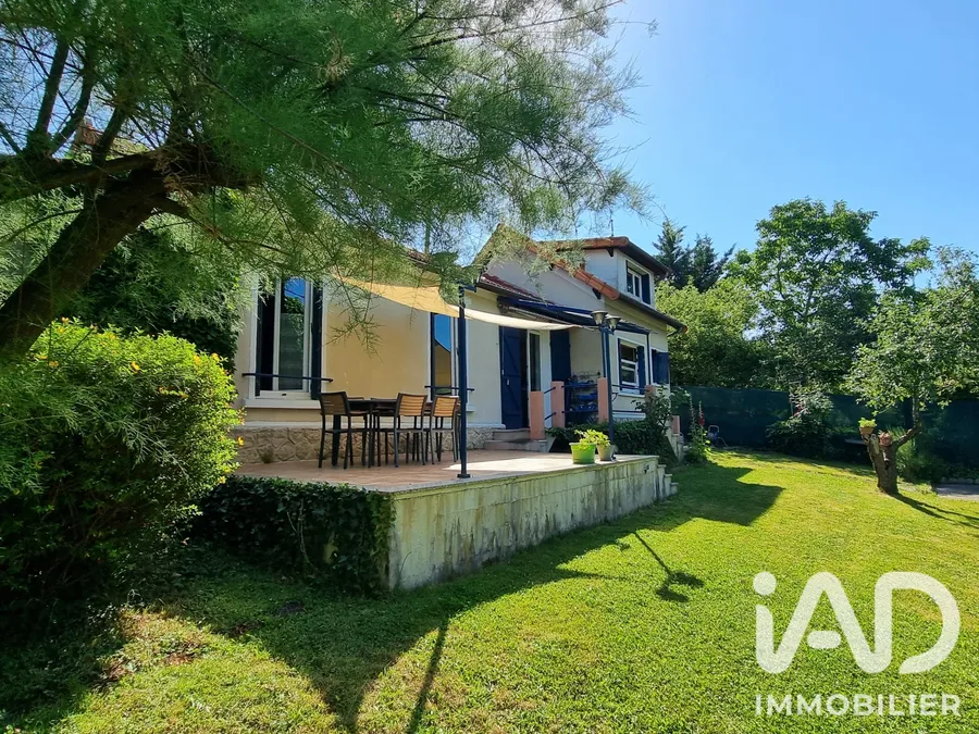 Maison à Sucy-en-Brie (94370) photo 3