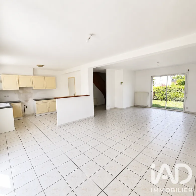 Maison 7 pièces 134 m² · à Chavagne · 133,5 m² · 344 900 €