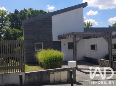 Maison à Ambarès-et-Lagrave (33440)