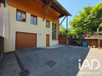 Maison à Epagny Metz-Tessy (74370)