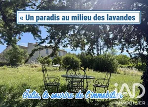 Maison de campagne à Ferrassières (26570)