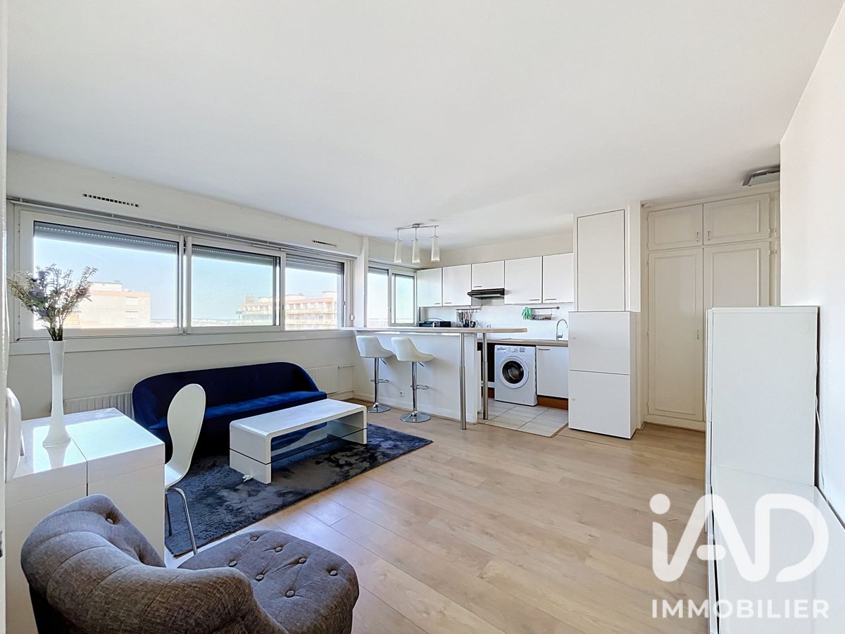 Appartement 2 pièces de 43 m² à La Garenne-Colombes (92250)