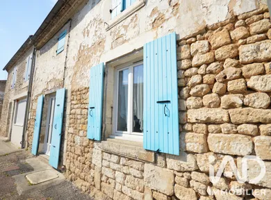 Maison de ville à Pisany (17600)