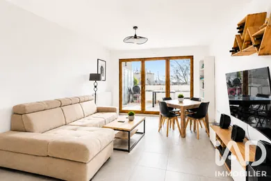 Apartment in Montreuil (93100)