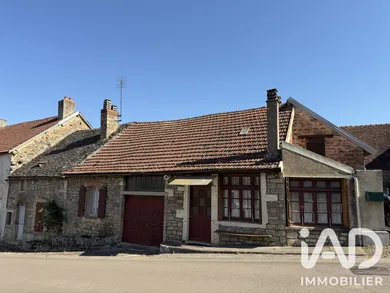 Maison à Saint-Thibault (21350)