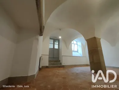 Apartment in Dole (39100)