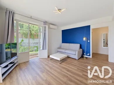 Appartement à Villeneuve-Loubet (06270)