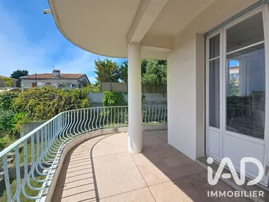 Appartement à Villeneuve-Loubet (06270)