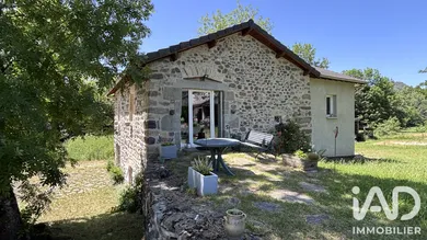 Maison de campagne à Saint Julien Chapteuil (43260)
