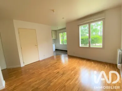 Studio à Évry (91000)