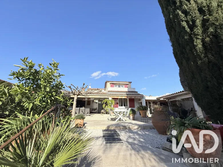 Maison 5 pièces 130 m² · à Sanary-sur-Mer · 130 m² · 1 092 000 €