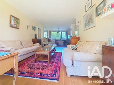 Apartment in Marly-le-Roi (78160)
