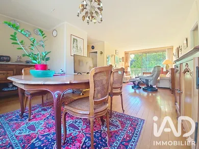 Apartment in Marly-le-Roi (78160)