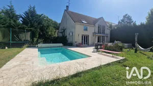 Maison à Lésigny (77150)
