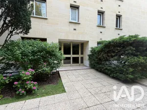 Studio à Neuilly-sur-Seine (92200)