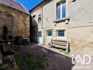 Village house in Bernières-sur-Mer (14990)