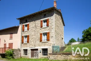 Maison à Job (63990)