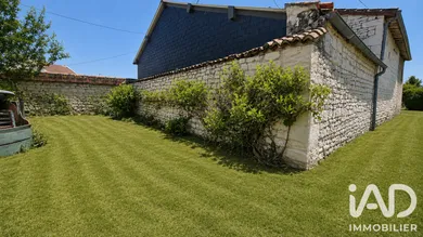 Maison de campagne à Beuxes (86120)