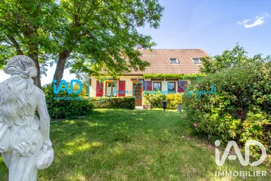 Maison traditionnelle à Amilly (45200)