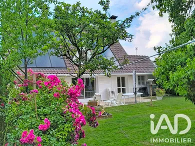 Maison traditionnelle à Cernay-la-Ville (78720)