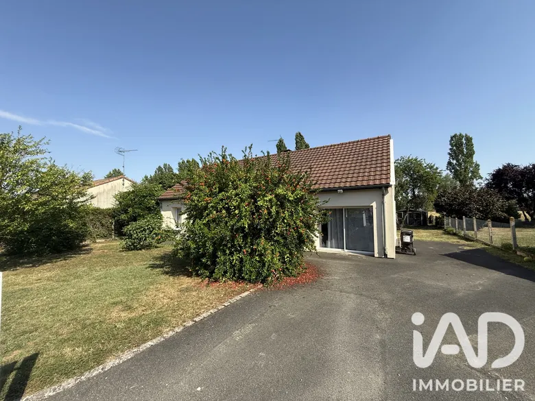 Maison 5 pièces 98 m² · à Naintré · 98 m² · 179 000 €