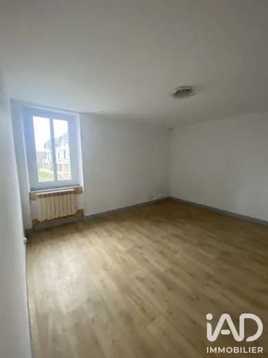 Appartement à Saint-Cyr (87310)