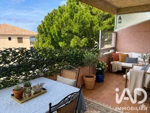 Apartment in Sanary-sur-Mer (83110)