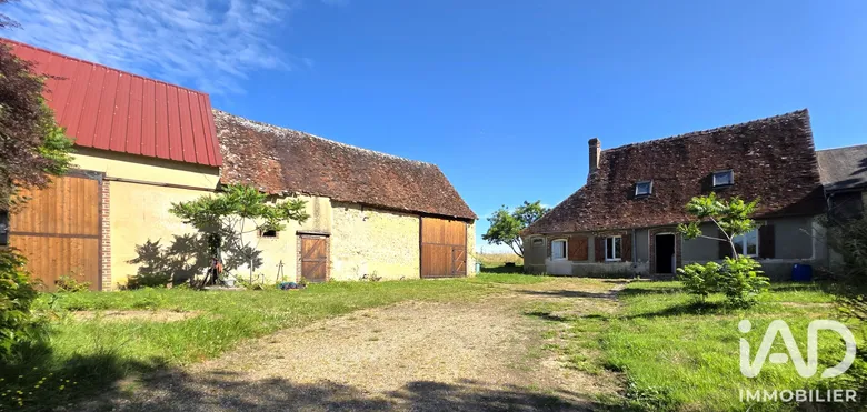 Maison 2 pièces 79 m² · à Lavaré · 79 m² · 87 000 €