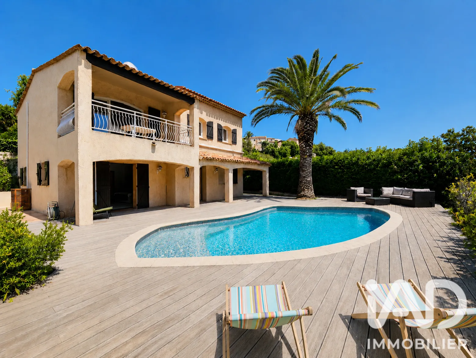 Vente maison à Mandelieu la Napoule (06210) : maison 6 pièces 150 m² - 2058079 — 2