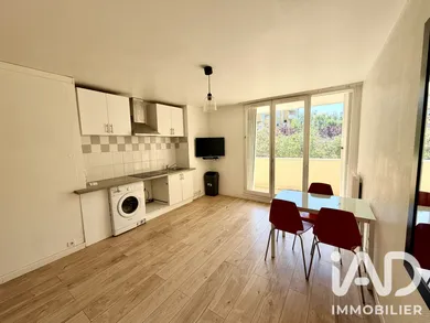 Apartment in Cergy (95000)
