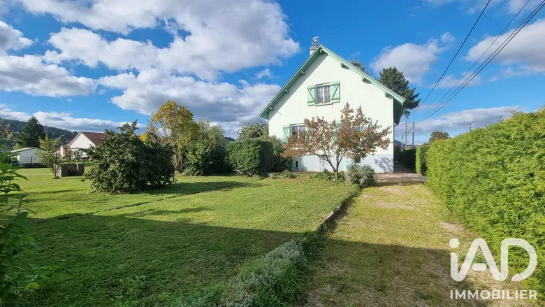 Maison 4 pièces 118 m² · à Anould · 118 m² · 160 000 €