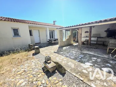 Traditional house in Argeliers (11120)