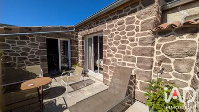 Village house in Rochessauve (07210)