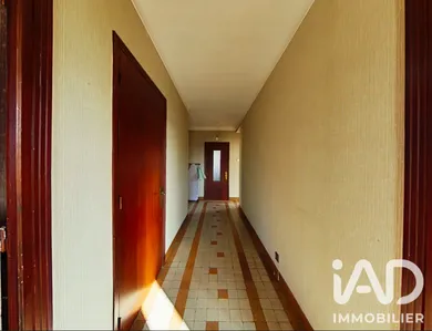 Traditional house in Lagarrigue (81090)
