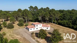 Domaine à Liposthey (40410)