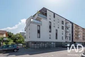 Apartment in Saint-Martin-d'Hères (38400)