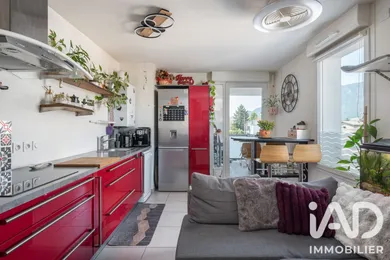 Apartment in Saint-Martin-d'Hères (38400)