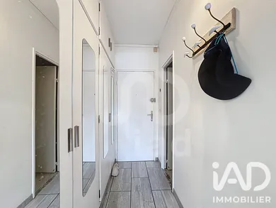 Apartment in Reims (51100)