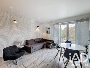Apartment in Reims (51100)