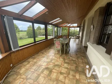 Architectural house in La Roche-Jaudy (22450)