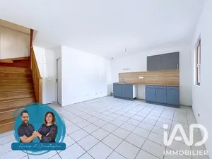 Appartement à Nogent-le-Roi (28210)
