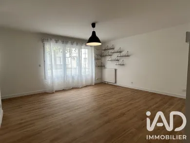 Apartment in Nantes (44300)