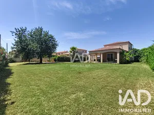 Maison traditionnelle à Baho (66540)