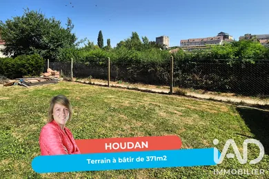 Terrain à bâtir à Houdan (78550)