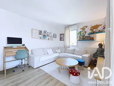Appartement à Émerainville (77184)