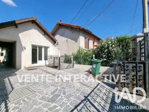 Maison de ville à Villeneuve-le-Roi (94290)