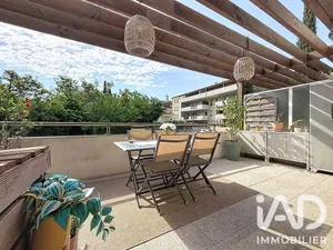 Duplex in Cagnes-sur-Mer (06800)
