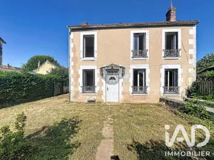 Maison à Mailly-la-Ville (89270)