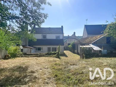 House in Mailly-la-Ville (89270)