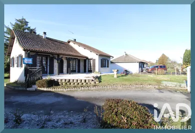 Maison traditionnelle à Saint-Mexant (19330)